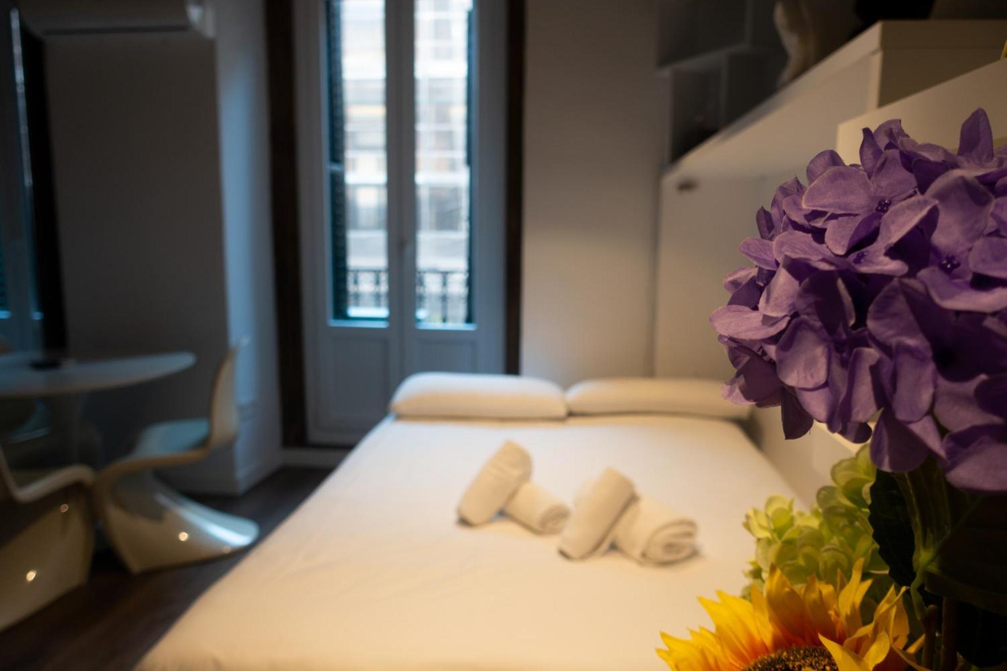 Hortaleza 4, Preciso Estudio En Chueca Junto A La Gran Via De Madrid Ngoại thất bức ảnh